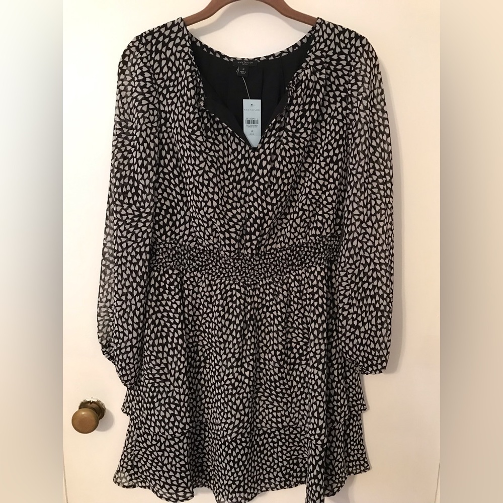 Ann Taylor 4P smocked waist fit and flare dress w/ black and white heart design